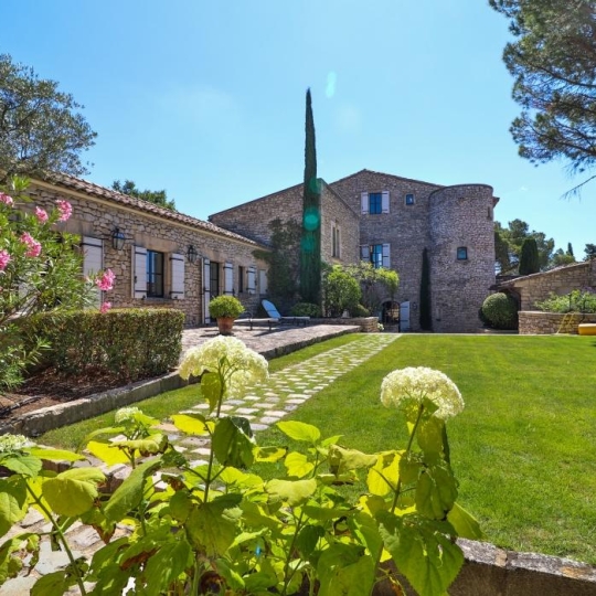  Laurent ALIAGA L'Expert Immobilier : Domain / Estate | GORDES (84220) | 649 m2 | 12 750 000 € 