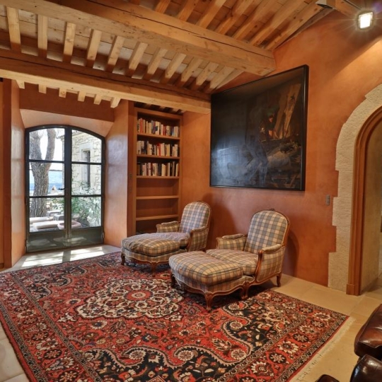  Laurent ALIAGA L'Expert Immobilier : Domain / Estate | GORDES (84220) | 649 m2 | 12 750 000 € 