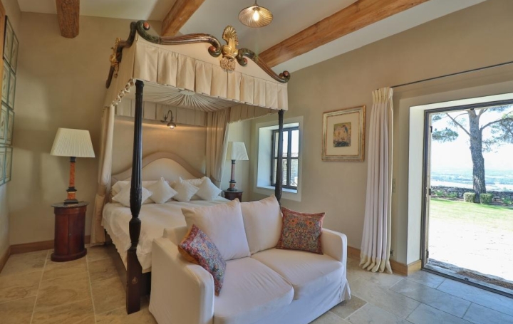 Laurent ALIAGA L'Expert Immobilier : Domain / Estate | GORDES (84220) | 649 m2 | 12 750 000 € 