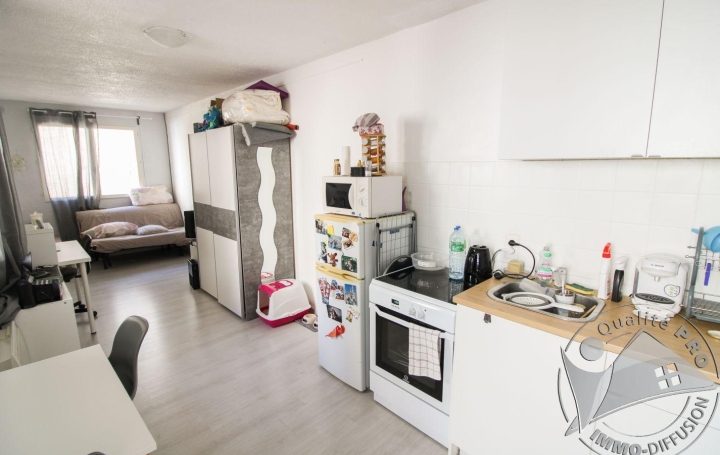 Maison de village LE CRES 87 m2 246 000 € Maison de village LE CRES 87 m2 246 000 €