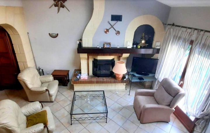 Maison CASTRIES 135 m2 410 000 € Maison CASTRIES 135 m2 410 000 €