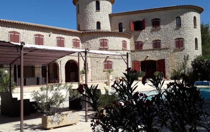 Villa MONTPELLIER 500 m2 1 150 000 € Villa MONTPELLIER 500 m2 1 150 000 €
