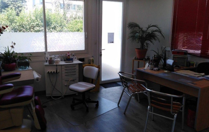  Laurent ALIAGA L'Expert Immobilier Office | MONTPELLIER (34000) | 65 m2 | 145 000 € 